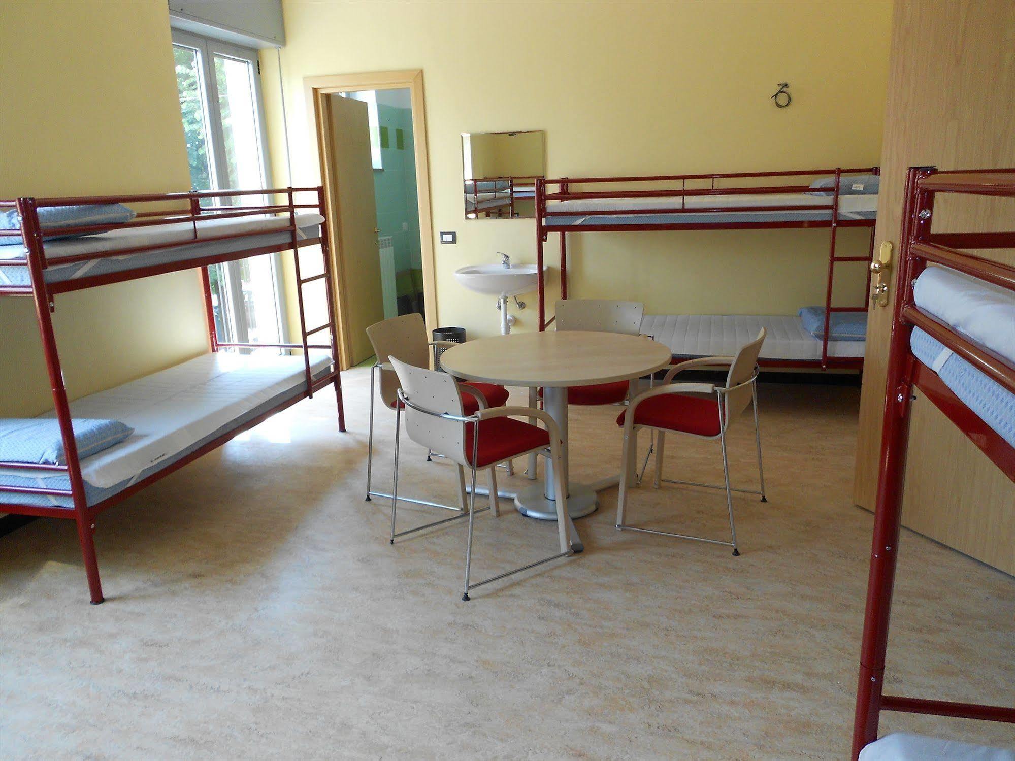Ostello Di Saronno - Malpensa Hostel Exterior photo