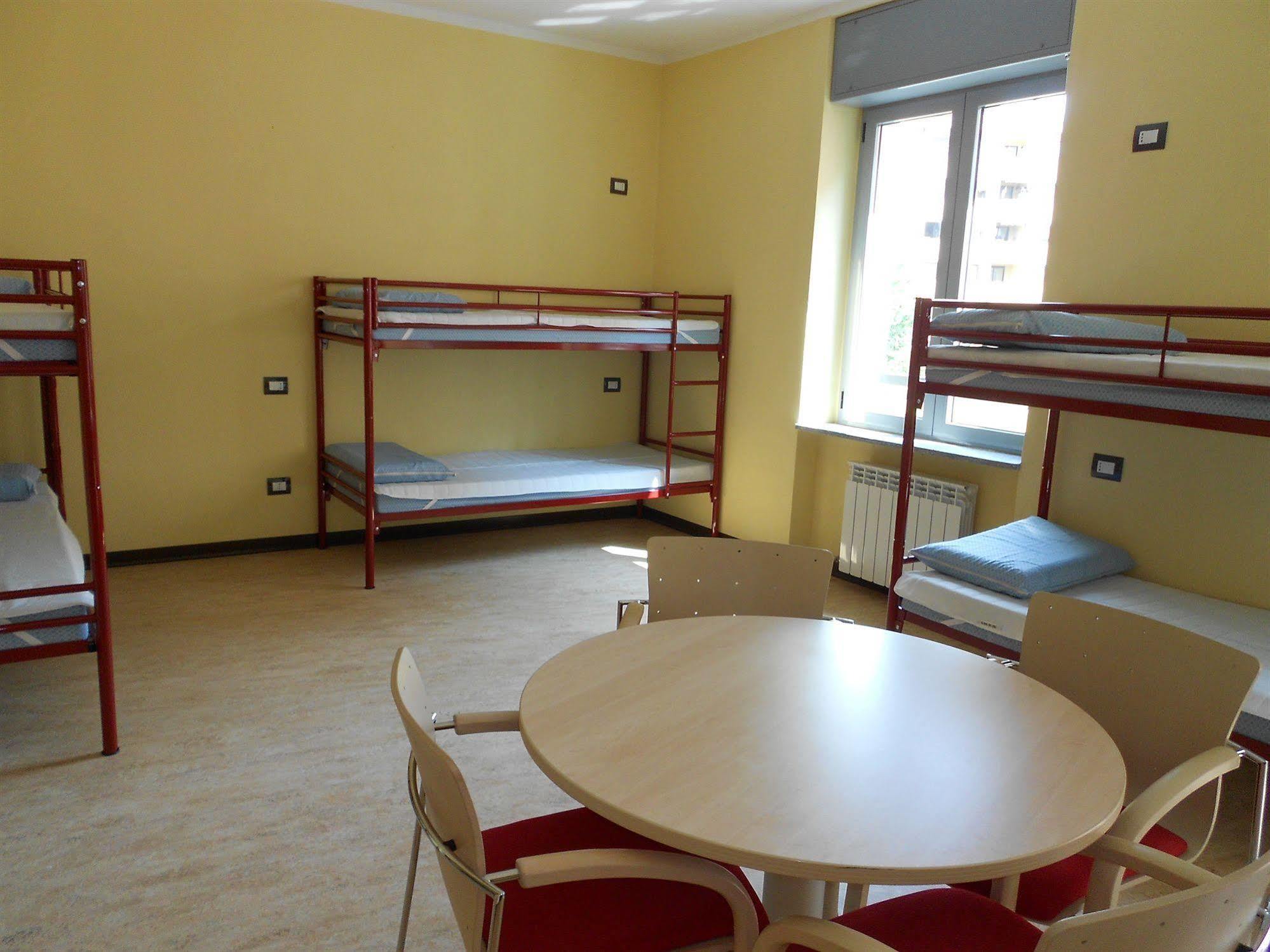 Ostello Di Saronno - Malpensa Hostel Exterior photo